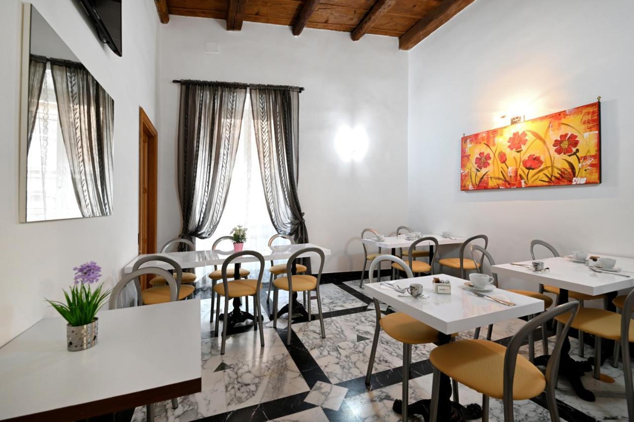 Notti A Alojamento de Acomodação e Pequeno-almoço Roma